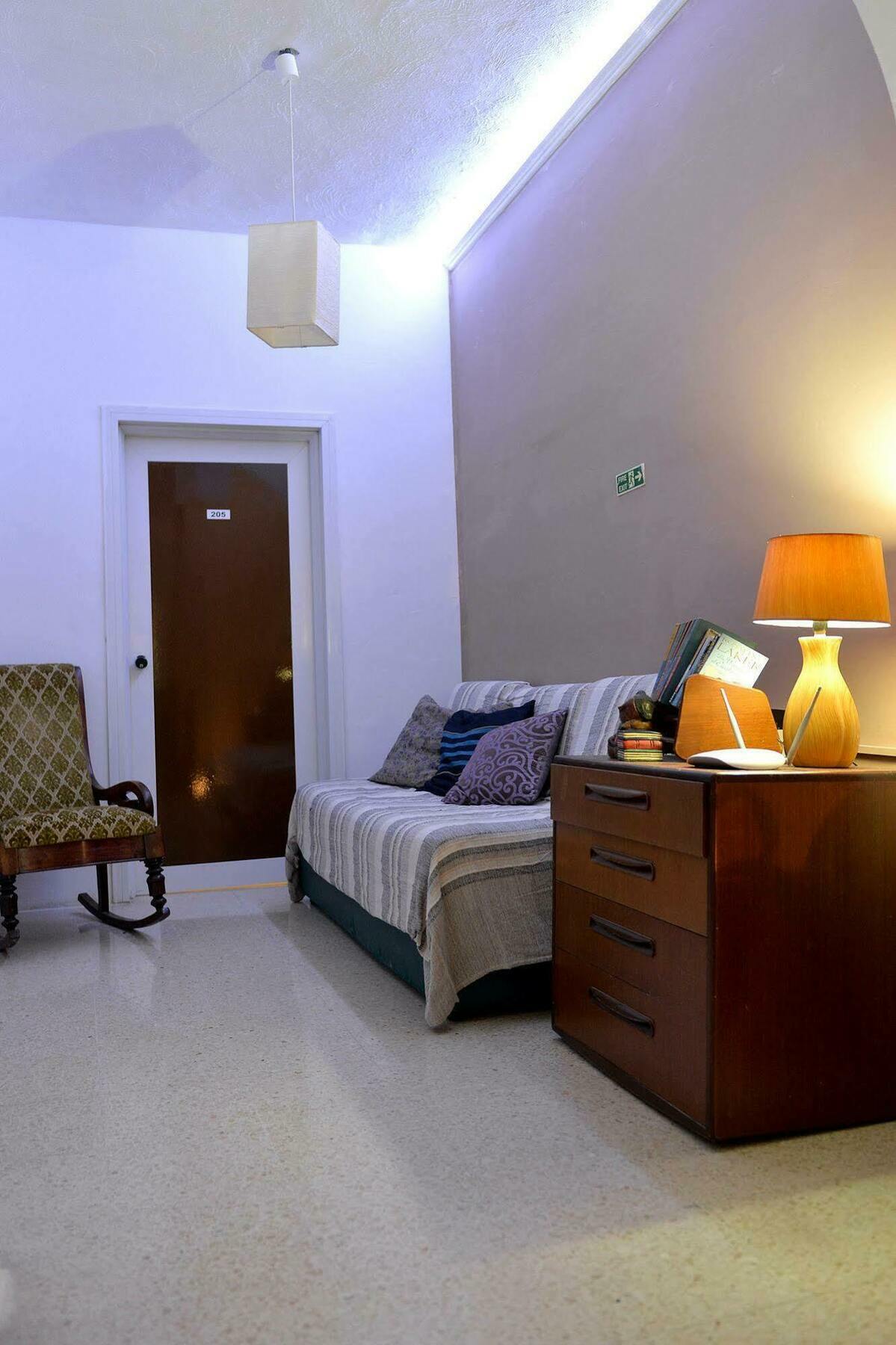 Sunstone Boutique Guest House Bugibba Exterior photo